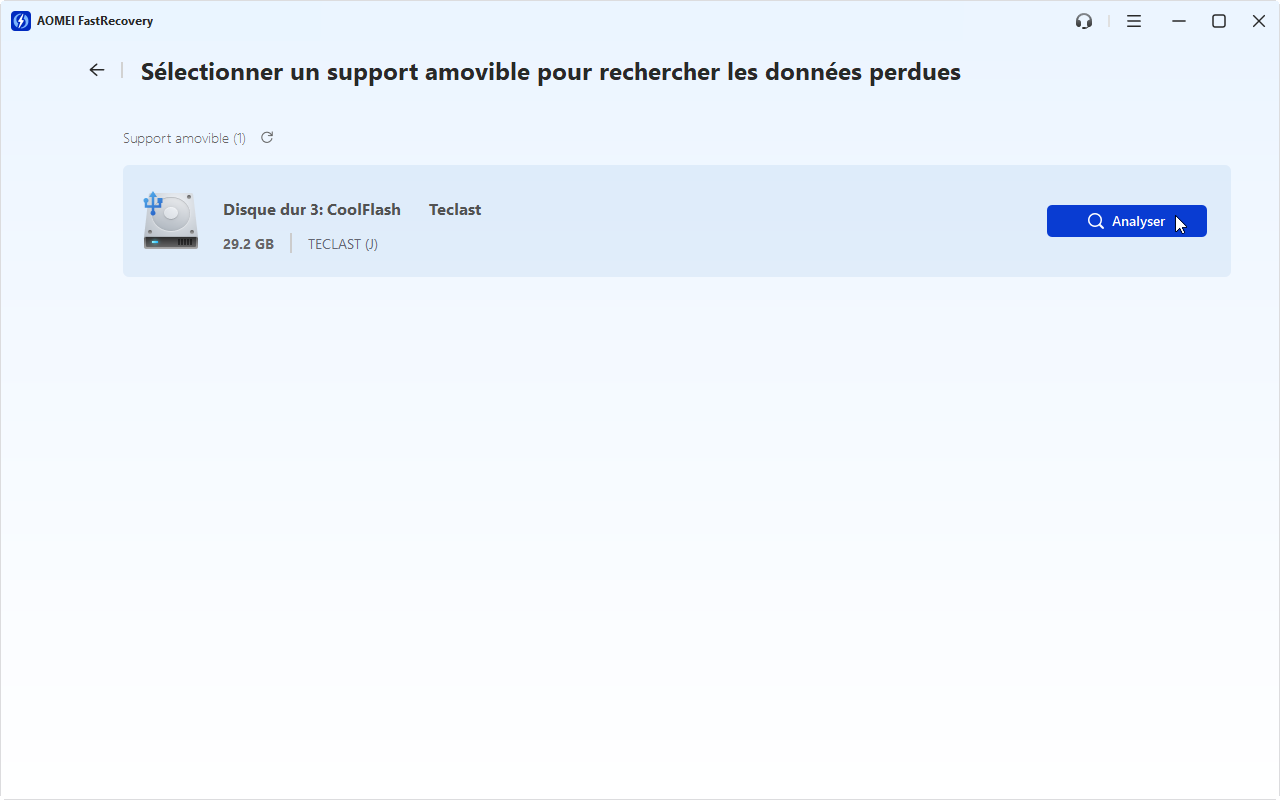 Aperçu de l'étape 1 : Sélectionnez une clé USB et cliquez sur Analyser dans AOMEI FastRecovery
